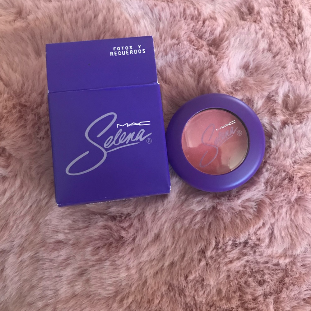 Mac X Selena Fotos Y Recuerdos Eyeshadow - Picture 2 of 4